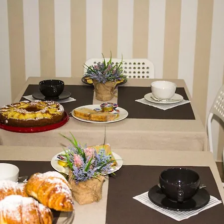 Bed & Breakfast Donna Laudonia 3*