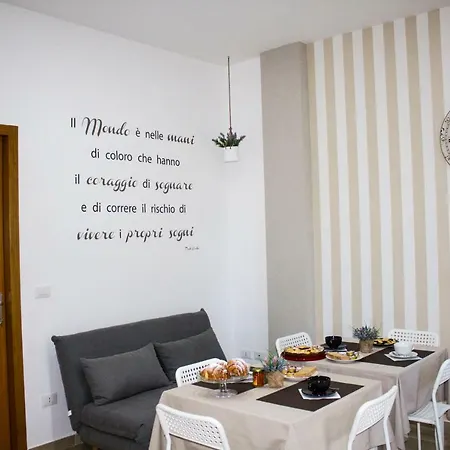 Donna Laudonia Bed & Breakfast 3*