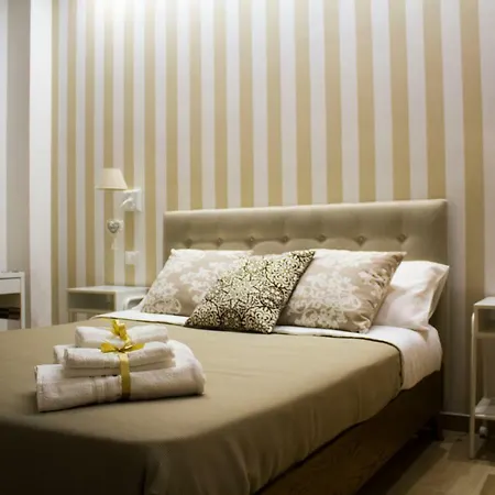 ベッド・アンド・ブレックファスト Donna Laudonia 3*