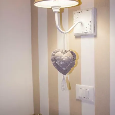 ベッド・アンド・ブレックファスト Donna Laudonia