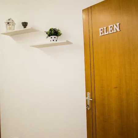 Donna Laudonia ベッド・アンド・ブレックファスト 3*