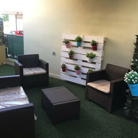 Donna Laudonia ベッド・アンド・ブレックファスト 3*