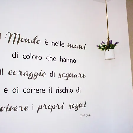 ベッド・アンド・ブレックファスト Donna Laudonia